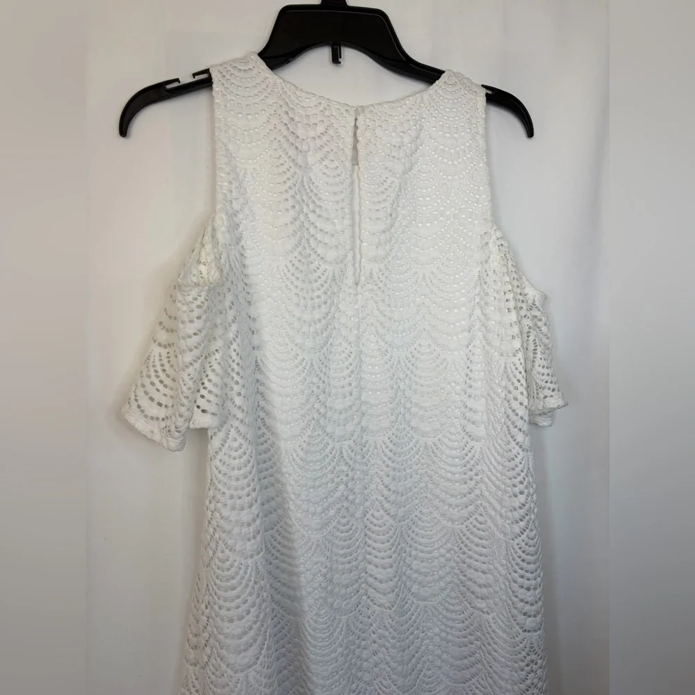 Lilly Pulitzer Somerset lace‎ cold shoulder Dress size medium